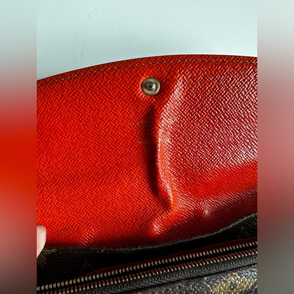 Louis Vuitton Wallet - Picture 8 of 11